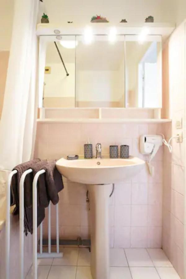 Appartement Cozy : 10/15 Min Des Champs Elysee Сартрувіль Екстер'єр фото