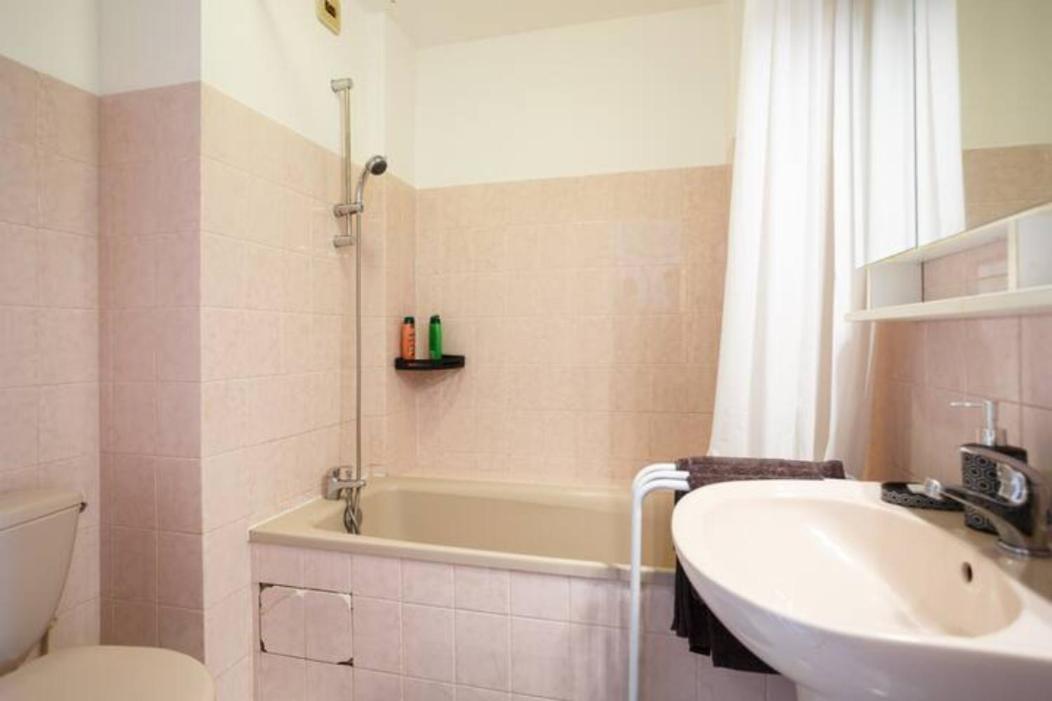 Appartement Cozy : 10/15 Min Des Champs Elysee Сартрувіль Екстер'єр фото